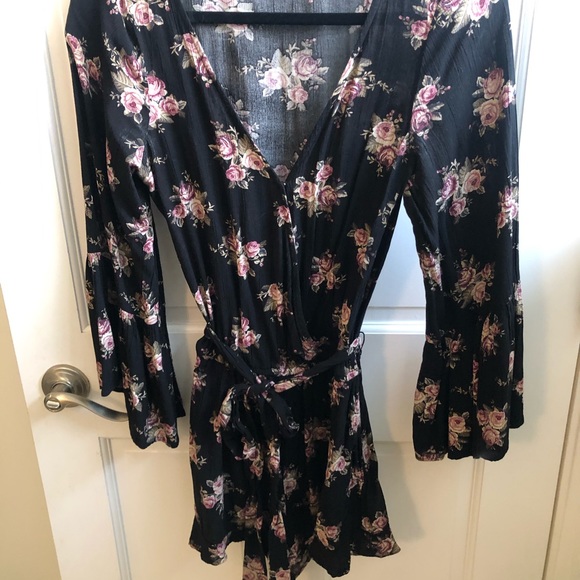 American Eagle Floral and Black Romper Dress S - Picture 1 of 4